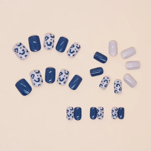 24pcs Blue Short Square Press on Stick-on Nails Cheap False Nail Set Removable Fake Nails Girls Summer Finger Nail Art Simple - Image 3